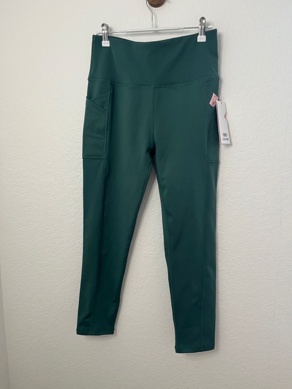 LEGEND High-Waist Green Pocket Leggings